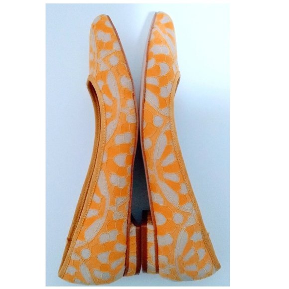 ANTHROPOLOGIE YELLOW LACE BALLET FLATS SIZE 9M - Picture 4 of 12
